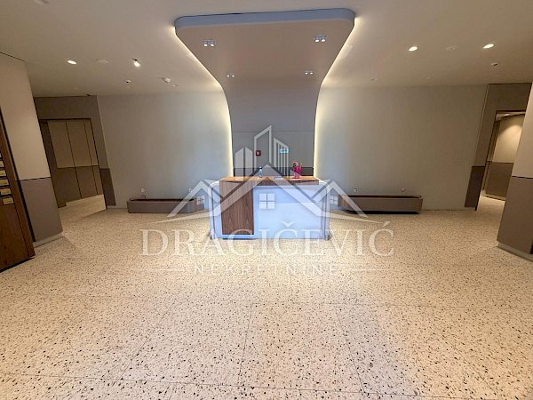 Airport City dvosoban Lux Stan 55m2 u Bloku 65