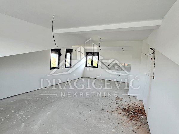 Borča novogradnja stan 65m2 + parking mesto
