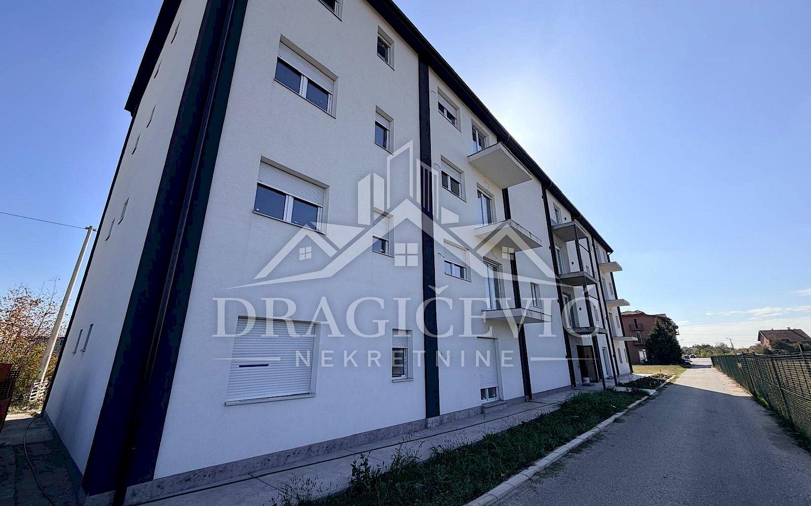 Uknjižen trosoban stan 57,47m2 novogradnja